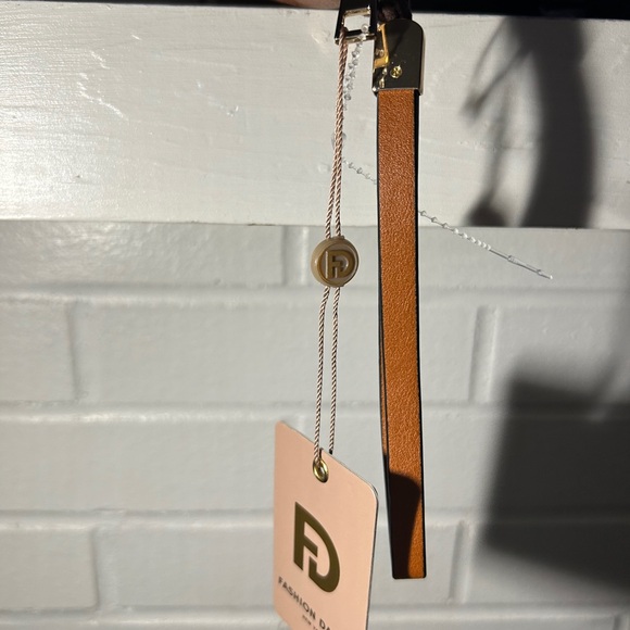 New Fashion Dazzle Wristlet/wallet NWT - Picture 6 of 7